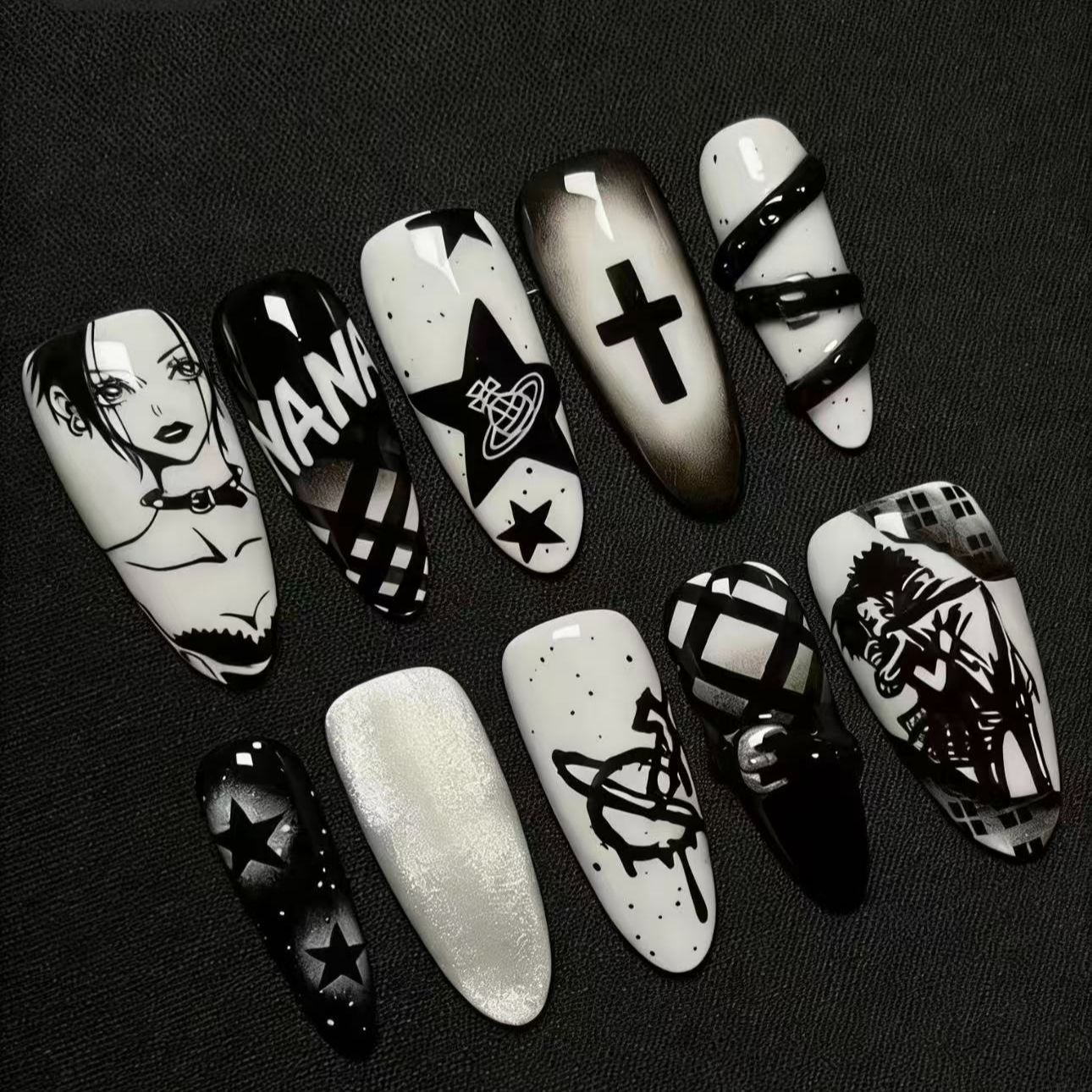 Nail Art - NANA Punk-Style Nägel Dunkle Ästhetik Lange