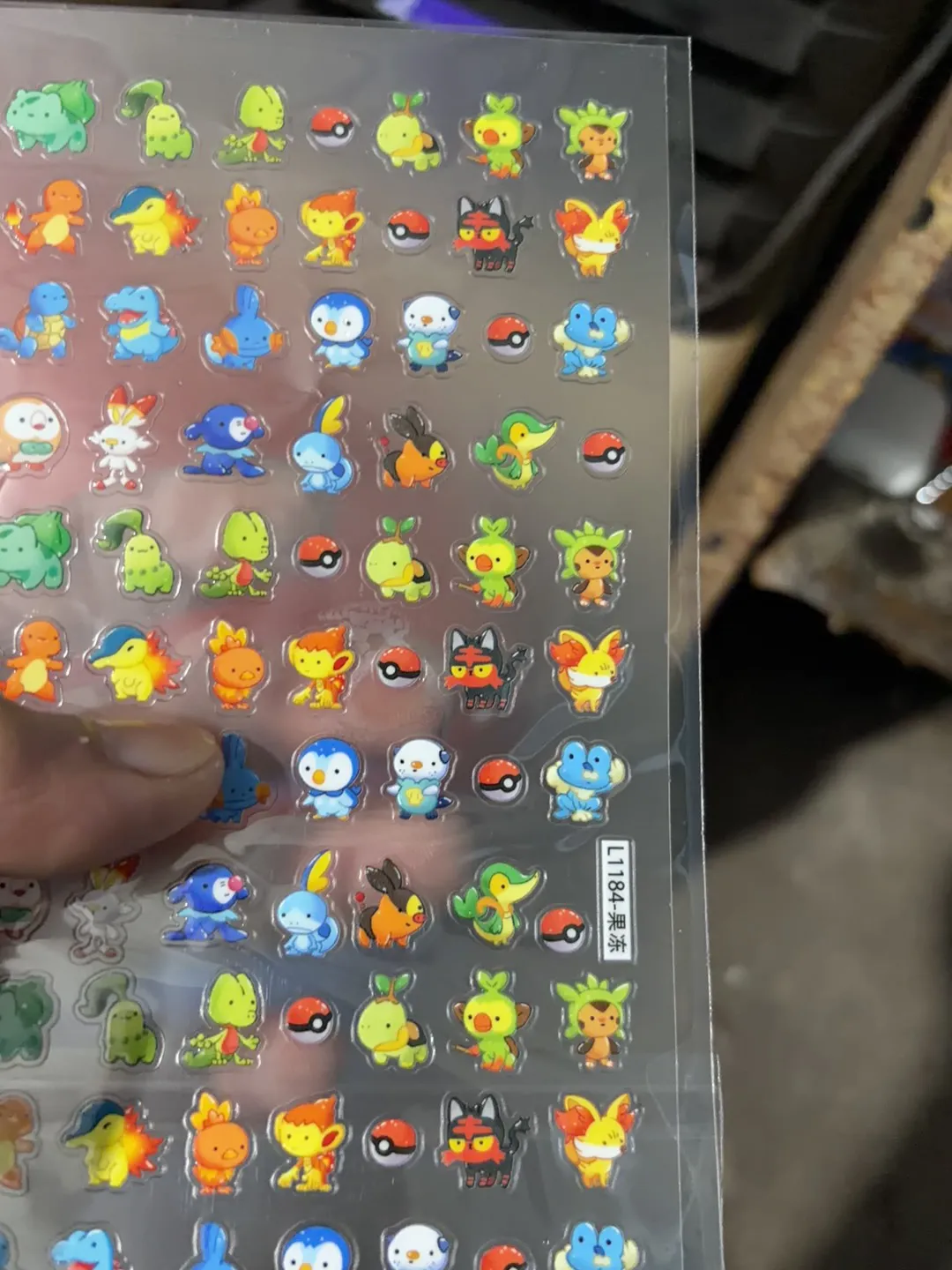   Nagelsticker Charmander Bulb – Nail Art Bewertung und Preis